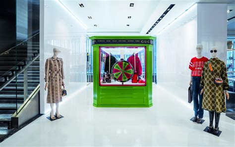 gucci pop up store chicago